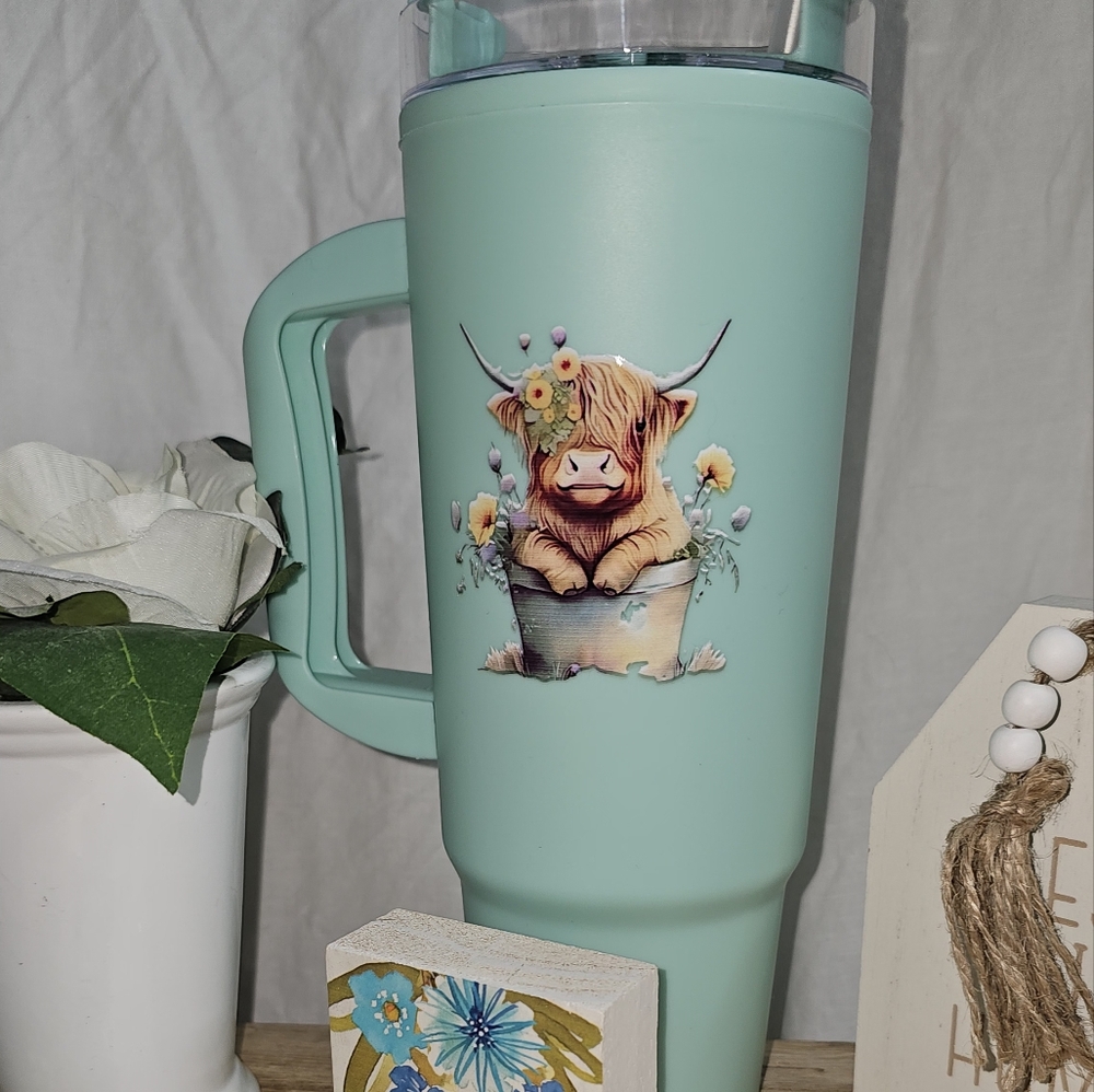 Highland Cow Mint Green Tumbler